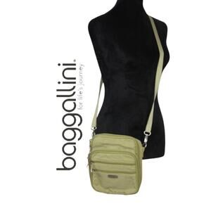 Baggallini Avocado Green Small Crossbody Purse